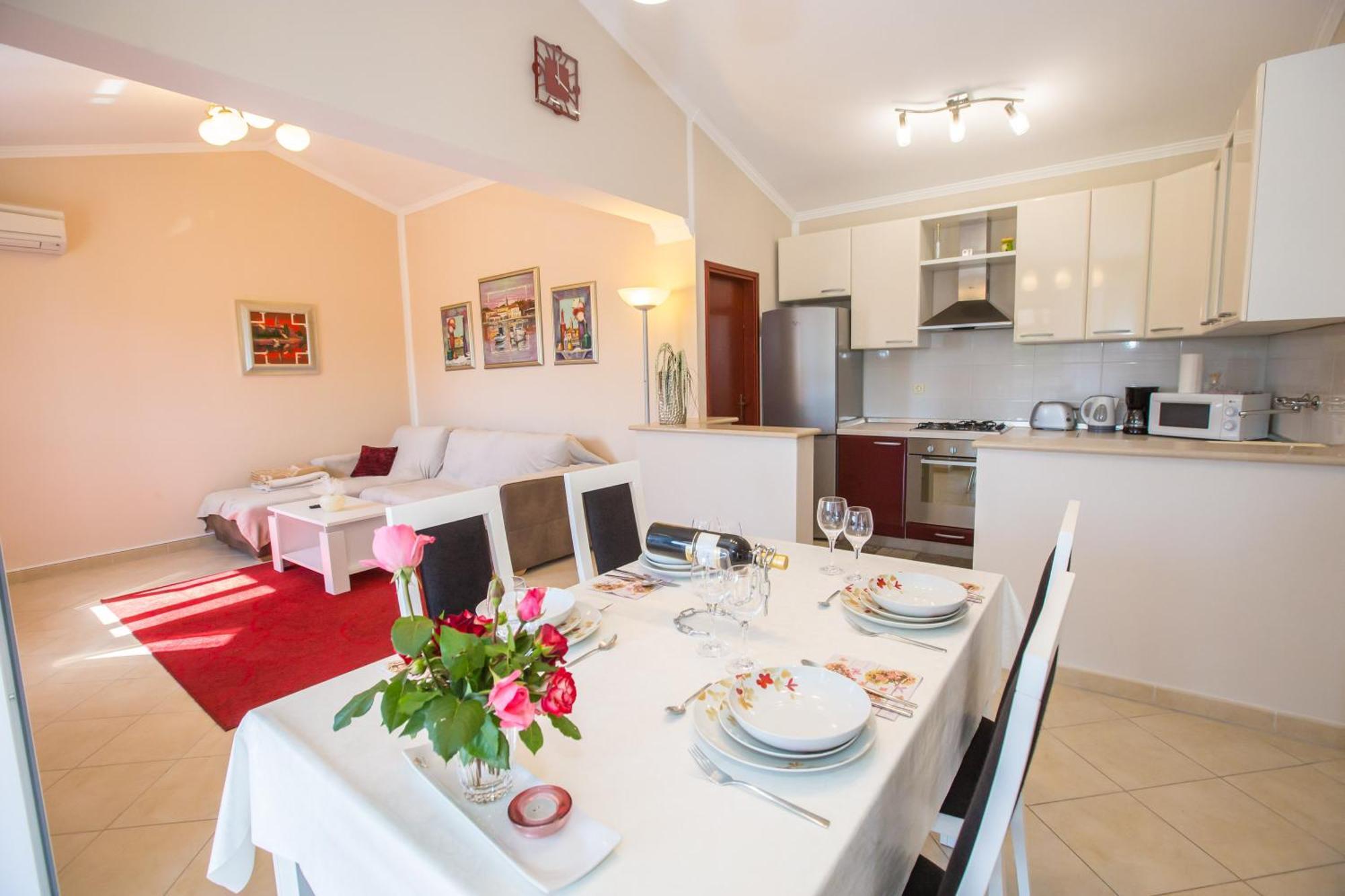 Villa Michelle Karojba Ngoại thất bức ảnh